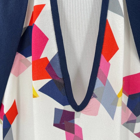 TRINA TURK Shirt Womens Small White Navy Silk Top Multicolored Geo Print Halter - Picture 8 of 9